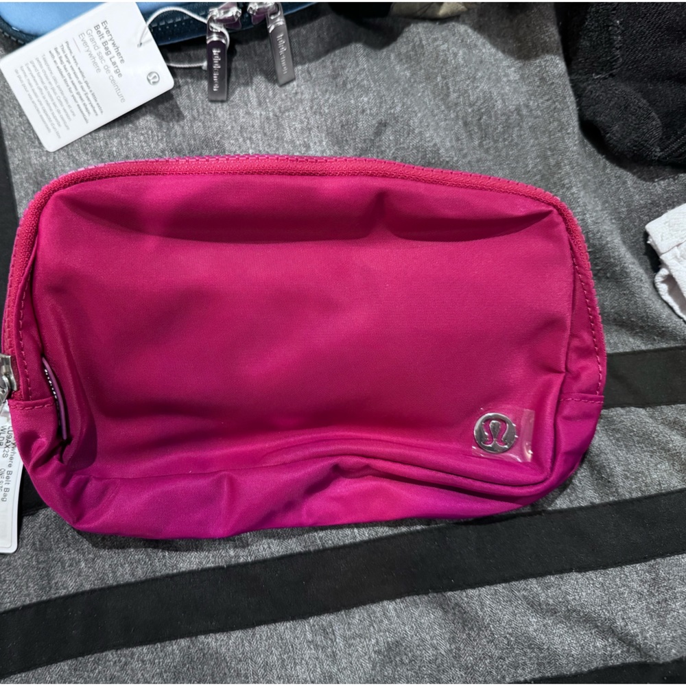 Lululemon belt bag